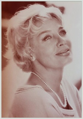 Mady Rahl01.jpg