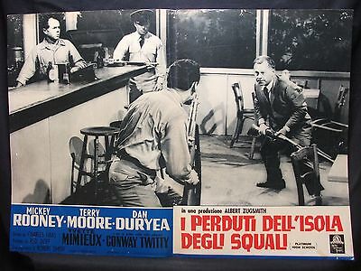 Fotobusta-Cinema-I-Perduti-Dellisola-Degli.jpg